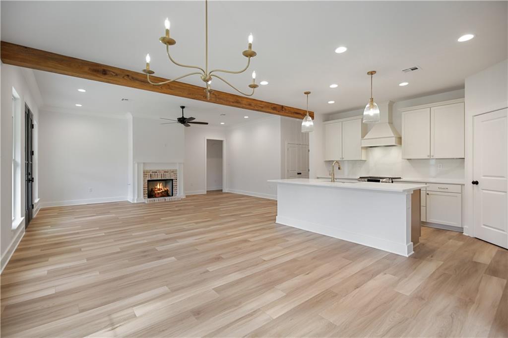 313 CHENEL Street