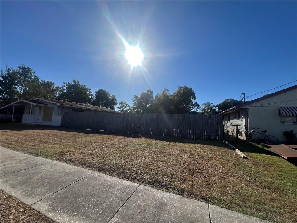 4922 SANDALWOOD Street