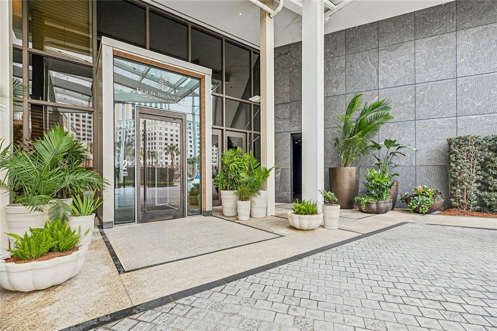 2 CANAL Street 2606