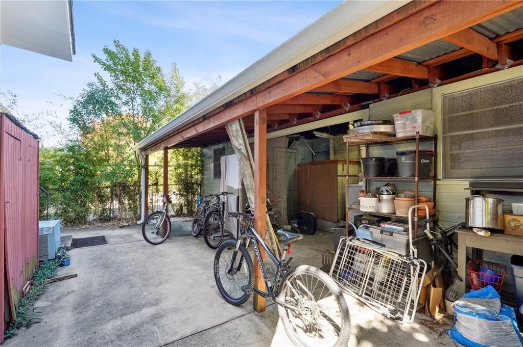 New Orleans, Louisiana 70119, United States, 10 Bedrooms Bedrooms, ,4 BathroomsBathrooms,Residential,Active,234667