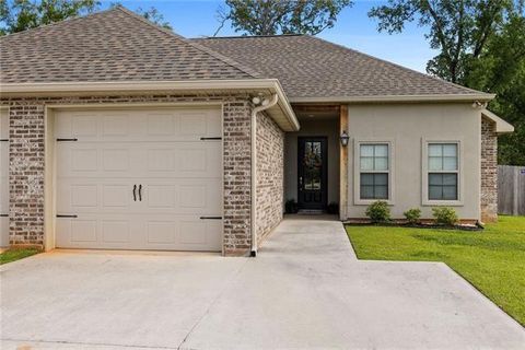 12503 MORGAN CREEK Lane Hammond LA 70403