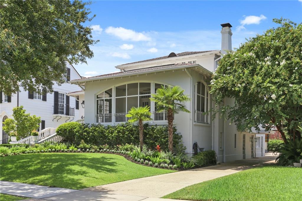 44 AUDUBON Boulevard
