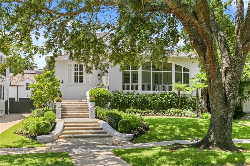 44 AUDUBON Boulevard