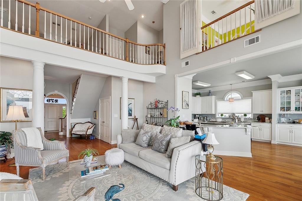 279 DEBBIE Drive