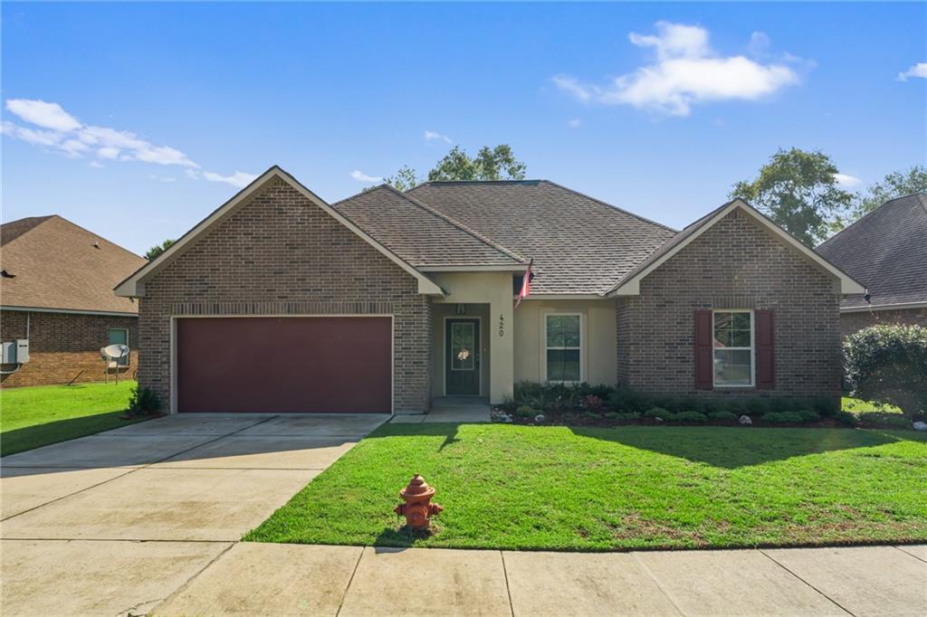 420 OAK BRANCH Drive