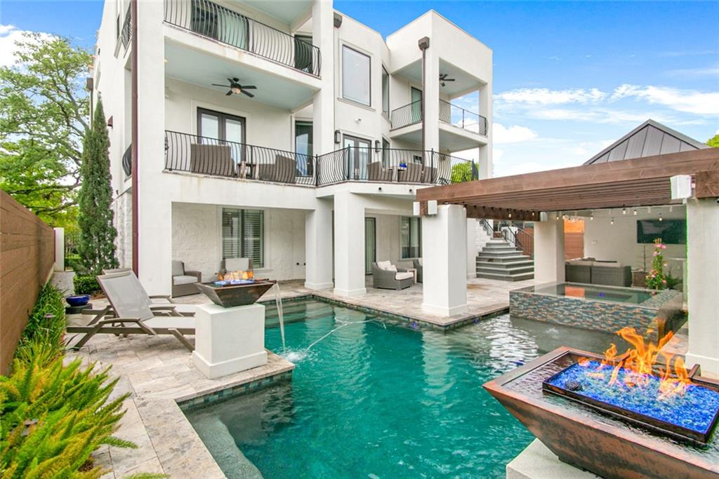 501 EMERALD Street