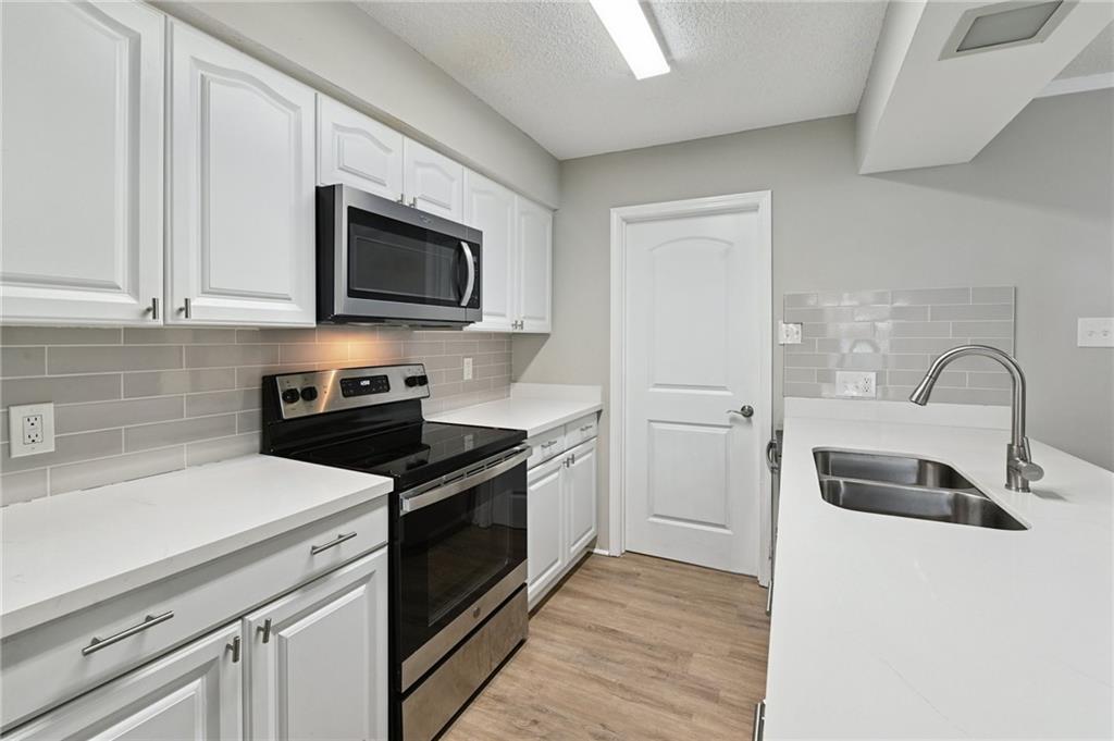 1012 ST JULIEN Drive B4