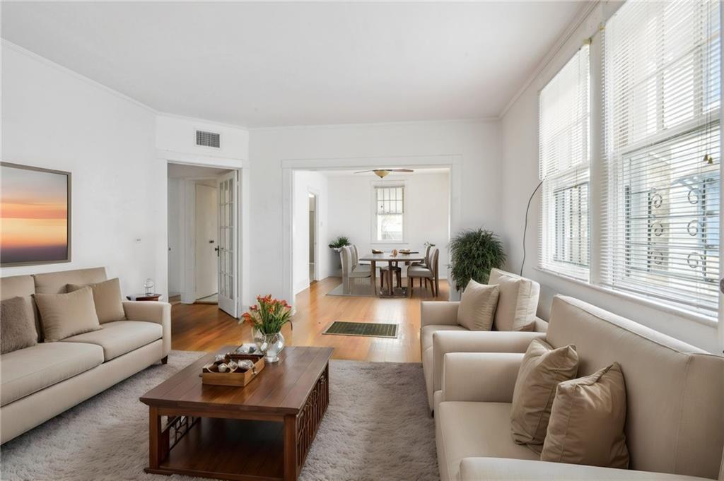 New Orleans, Louisiana 70118, United States, 2 Bedrooms Bedrooms, ,1 BathroomBathrooms,Residential,Active,17910