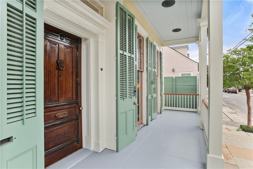 816 SAINT FERDINAND Street