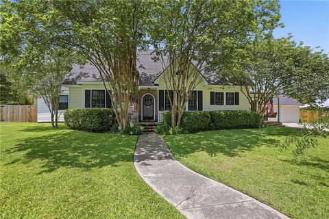 Photo of 804 W CHARLES Street, Hammond, LA 70401 (MLS # 2558584)