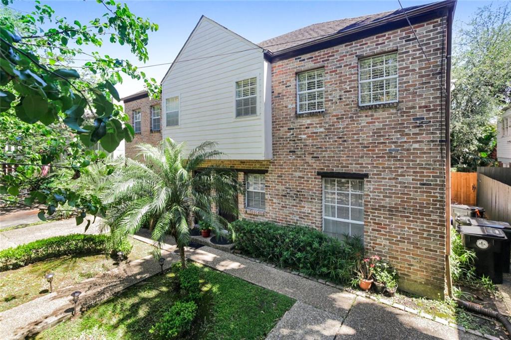 View New Orleans, LA 70118 townhome