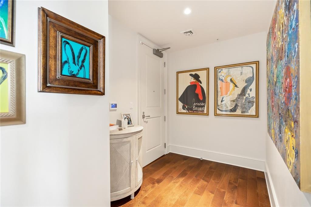 700 MAGAZINE Street 515