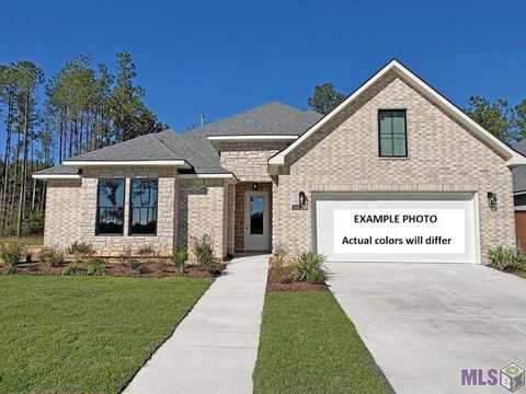 Photo of 12857 Spoonbill Drive, Covington, LA 70435 (MLS # NO2026007186)