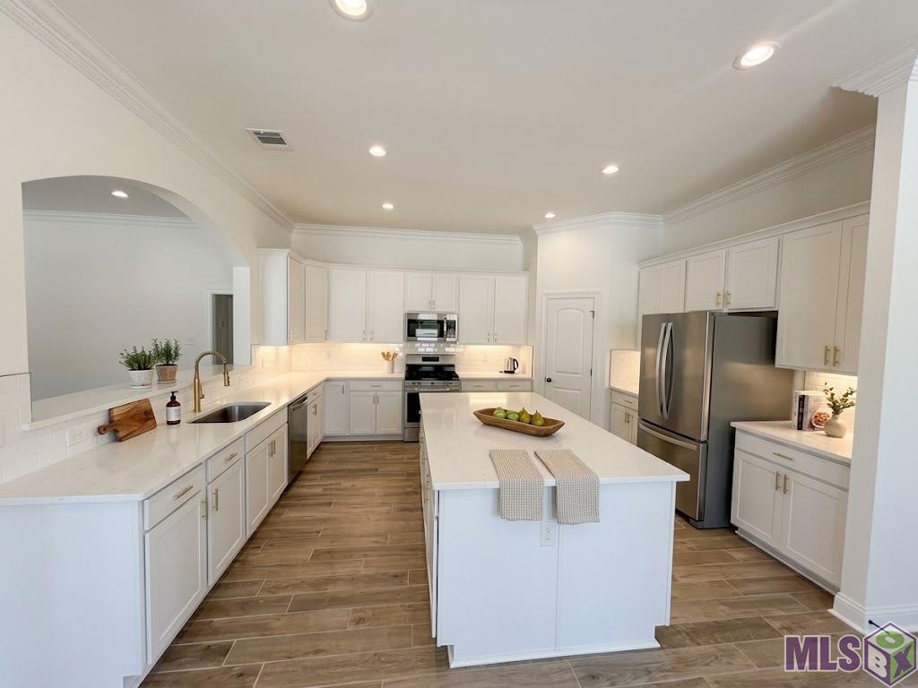 12857 Spoonbill Drive