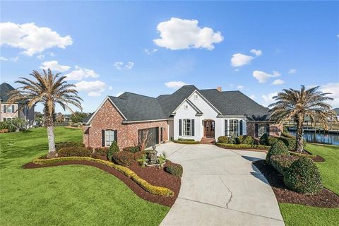 233 ISLANDER Drive Slidell LA 70458
