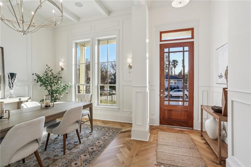 6924 GENERAL HAIG Street