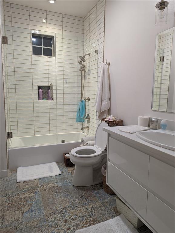 Covington, Louisiana 70433, United States, 3 Bedrooms Bedrooms, ,2 BathroomsBathrooms,Residential,Active,36490