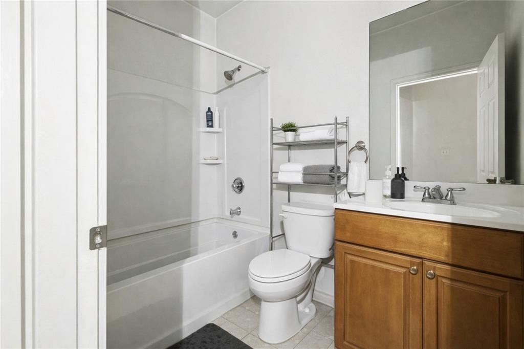 1209 TALLOW TREE Lane