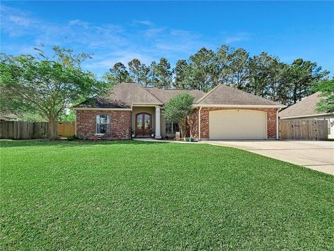 Photo of 14274 RIVERLAKE Drive, Covington, LA 70435 (MLS # 2553479)