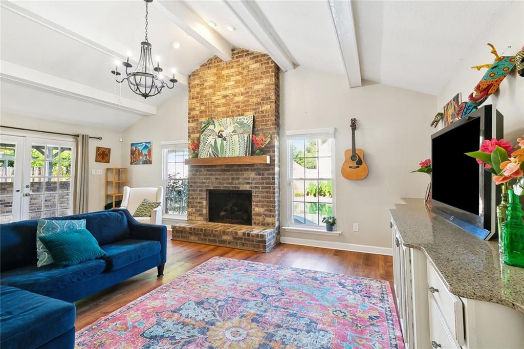 47 YELLOWSTONE Drive