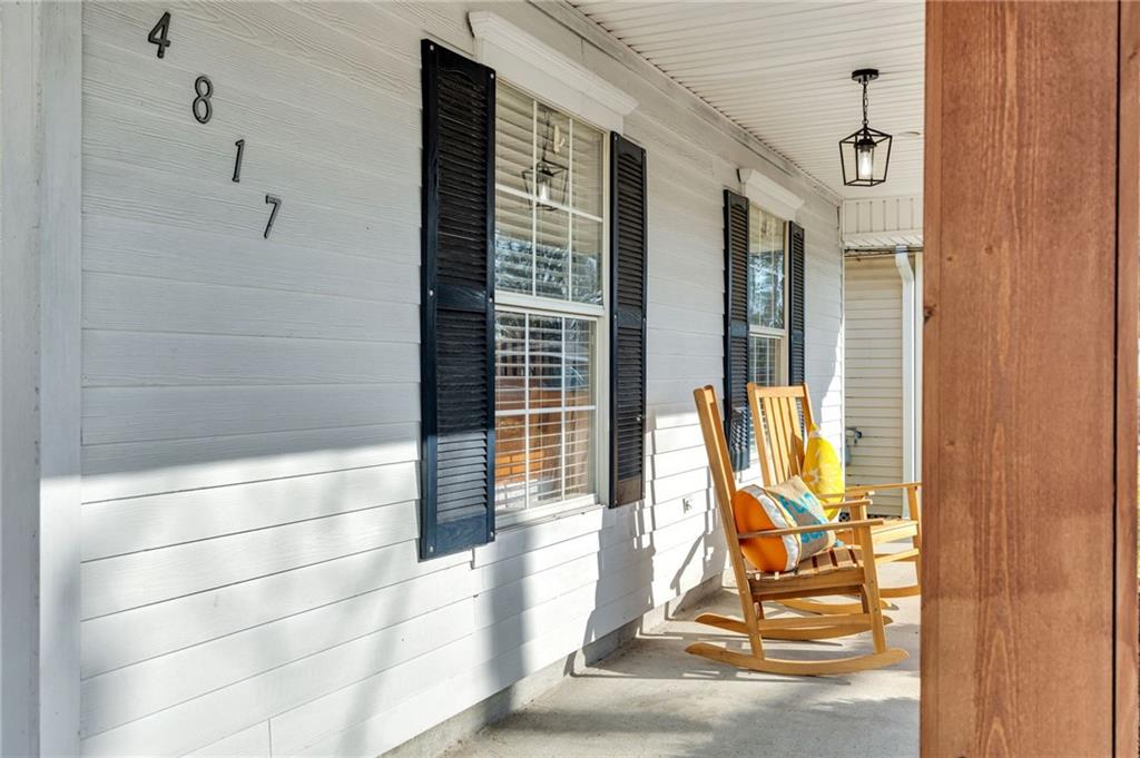 4817 EVANGELINE Street