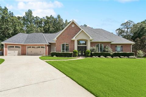 381 STONEHAVEN Drive Mandeville LA 70471