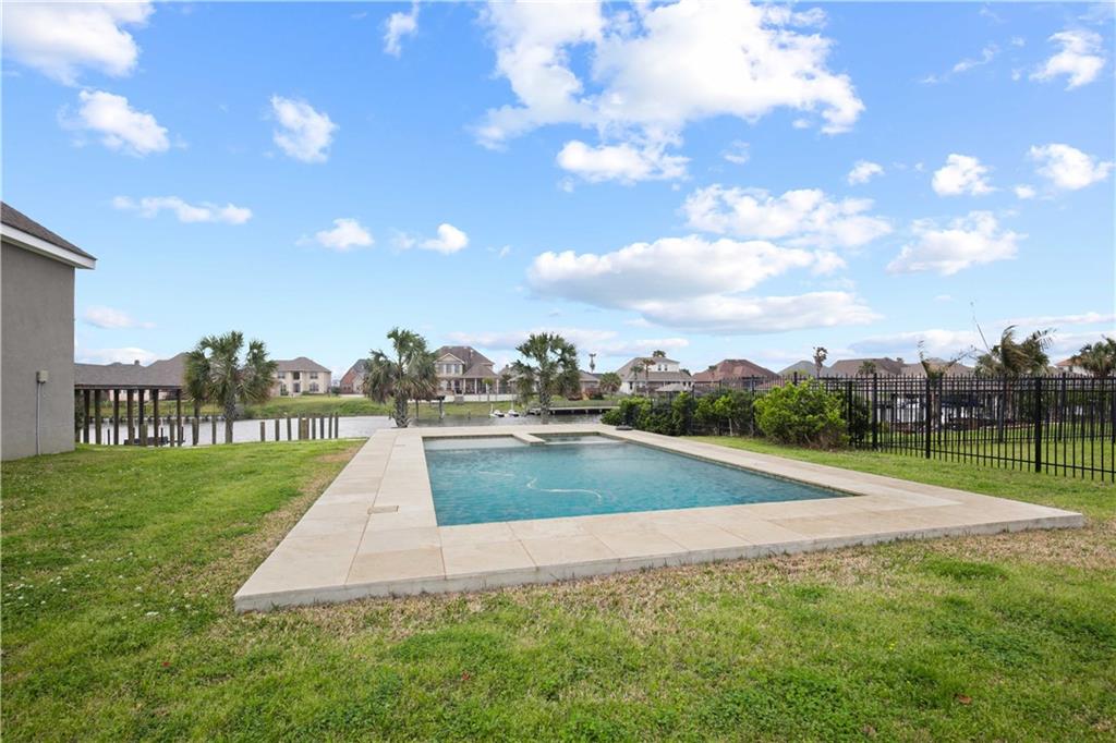 1426 ROYAL PALM Drive