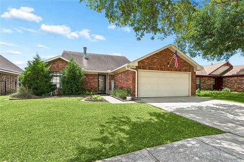 2520 FOLIAGE Drive Marrero LA 70072