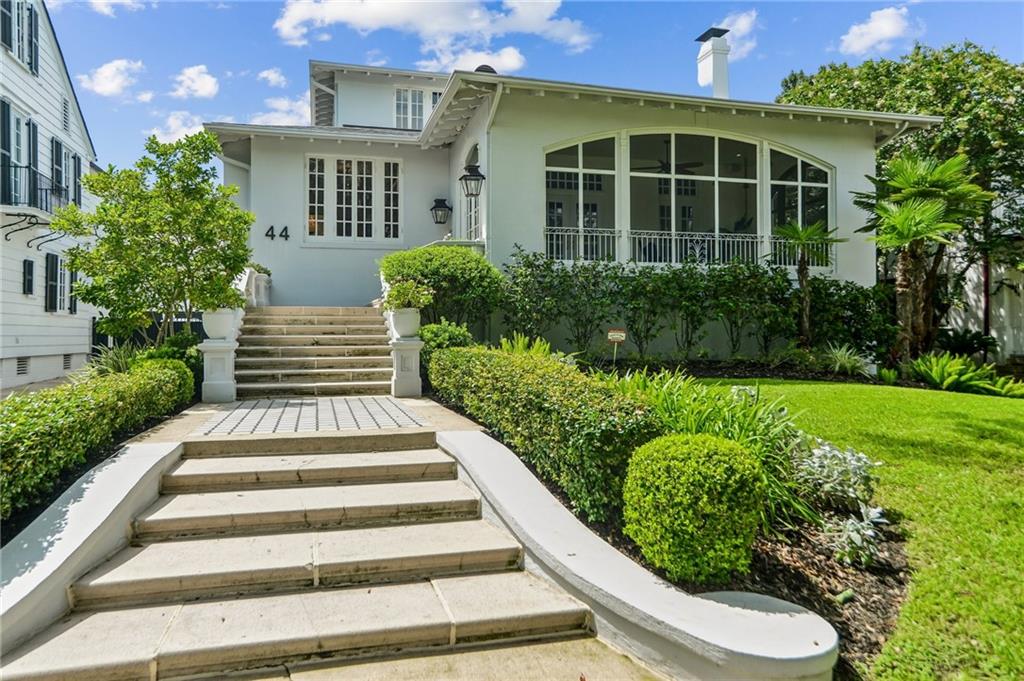 44 AUDUBON Boulevard