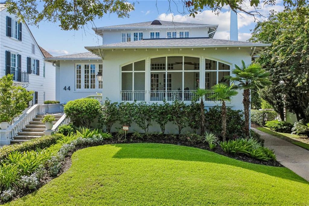 44 AUDUBON Boulevard