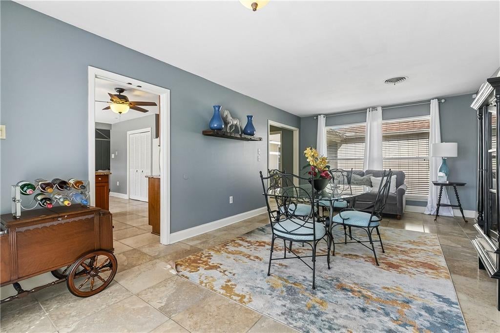 31 FORSTALL Avenue