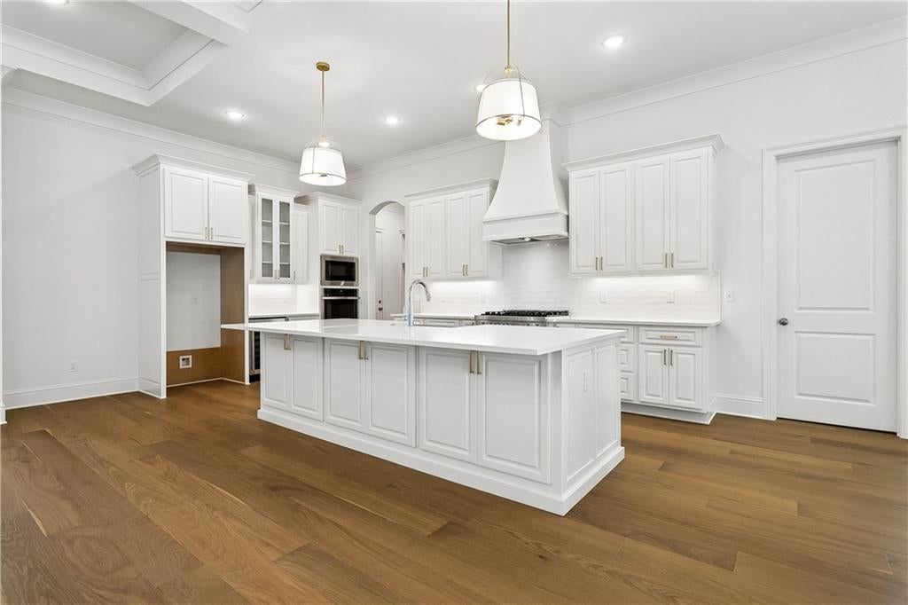 4248 CYPRESS POINT Drive