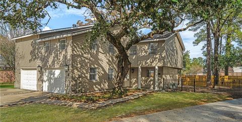 4 JENNIFER Court Mandeville LA 70448