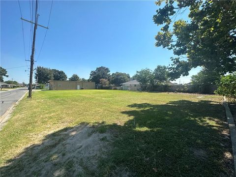 LOT B FAZZIO Road Chalmette LA 70043