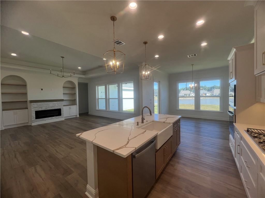 7049 BALD EAGLE Circle