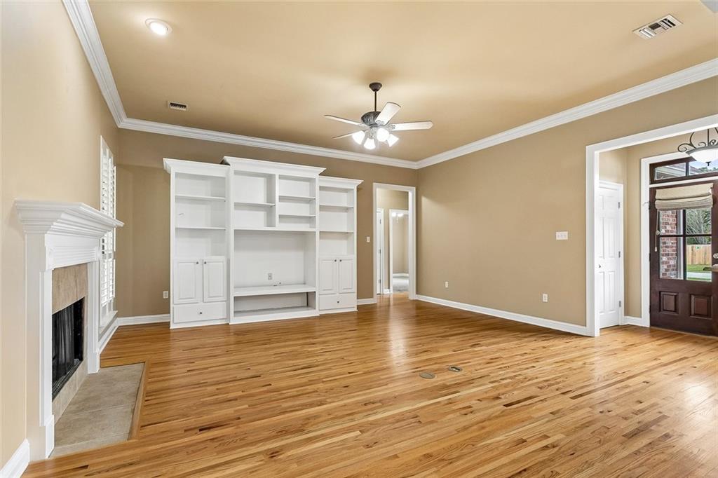 633 AVE DE BELLEVUE Avenue