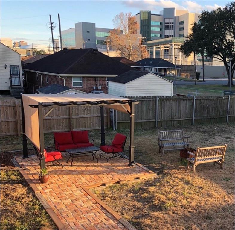 736 38 S SALCEDO Street