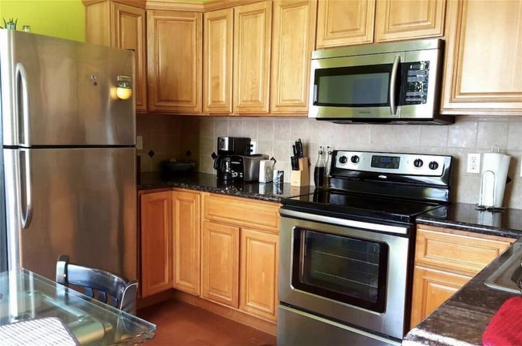 736 38 S SALCEDO Street