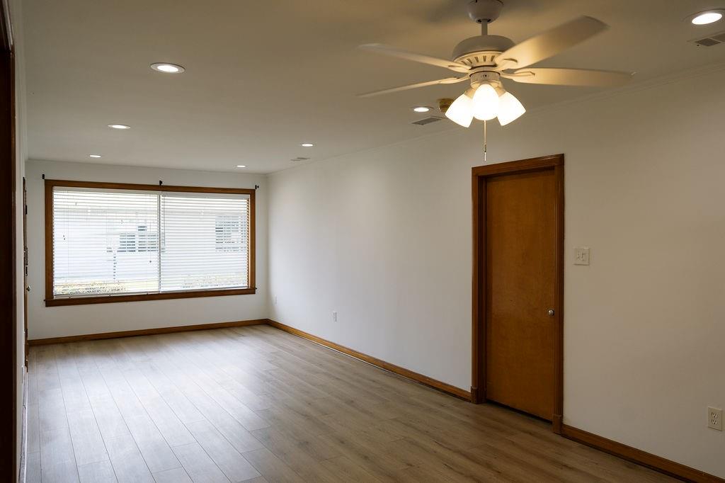 6 GELBKE Drive