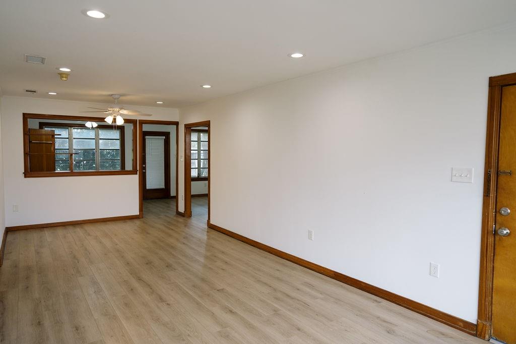 6 GELBKE Drive