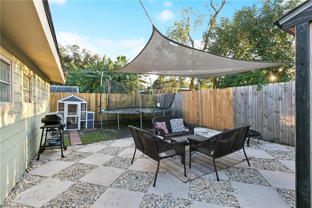 Marrero, Louisiana 70072, United States, 4 Bedrooms Bedrooms, ,2 BathroomsBathrooms,Residential,Active,247826