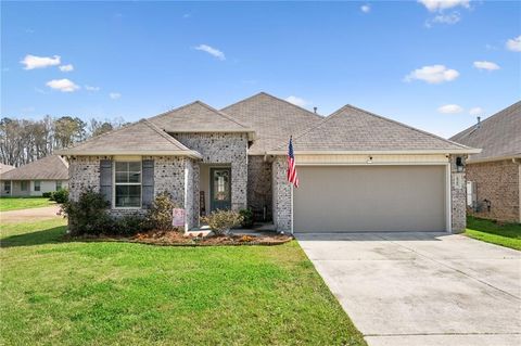 28388 LONGFELLOW Lane Albany LA 70711
