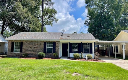 320 FOREST Loop Mandeville LA 70471