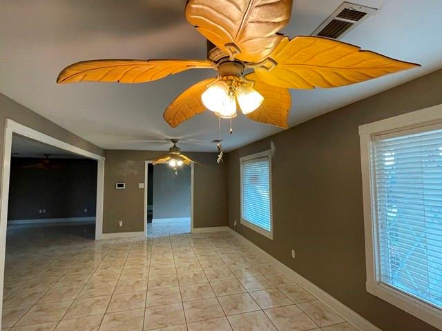 2225 CAMPAGNA Drive