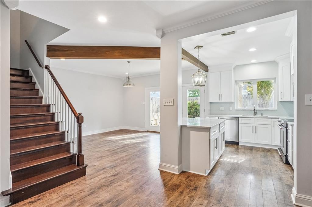 837 OLD METAIRIE Drive