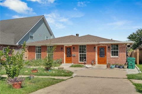 Photo of 4429 LAKE VILLA DR Drive, Metairie, LA 70002 (MLS # 2558782)