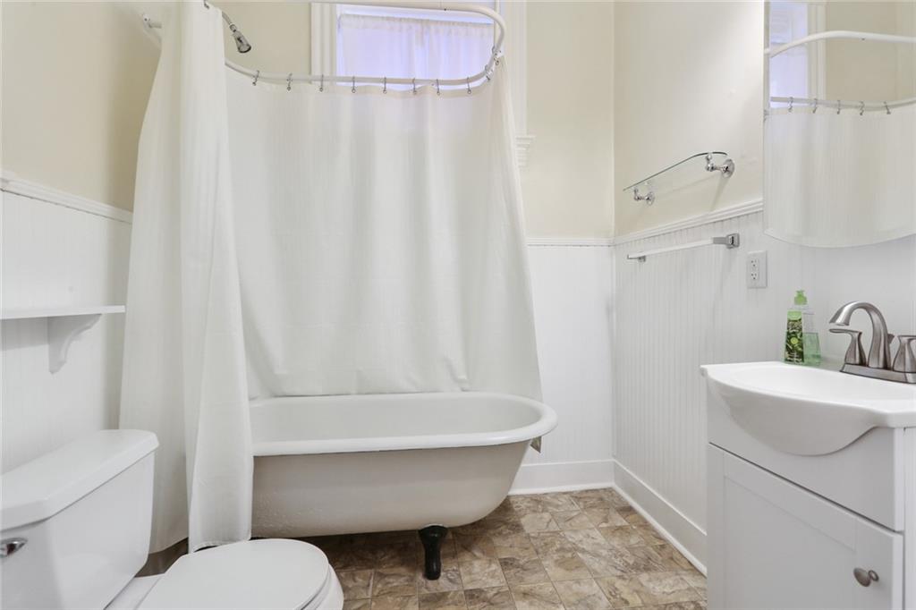 New Orleans, Louisiana 70118, United States, 1 Bedroom Bedrooms, ,1 BathroomBathrooms,Residential,Active,54808