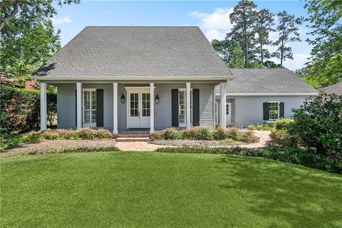 729 N BEAU CHENE Drive Mandeville LA 70471