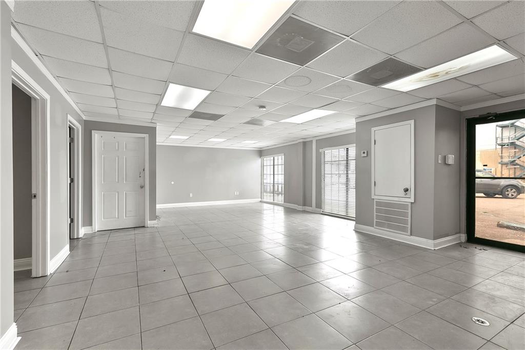 12 WESTBANK EXPRESSWAY Highway