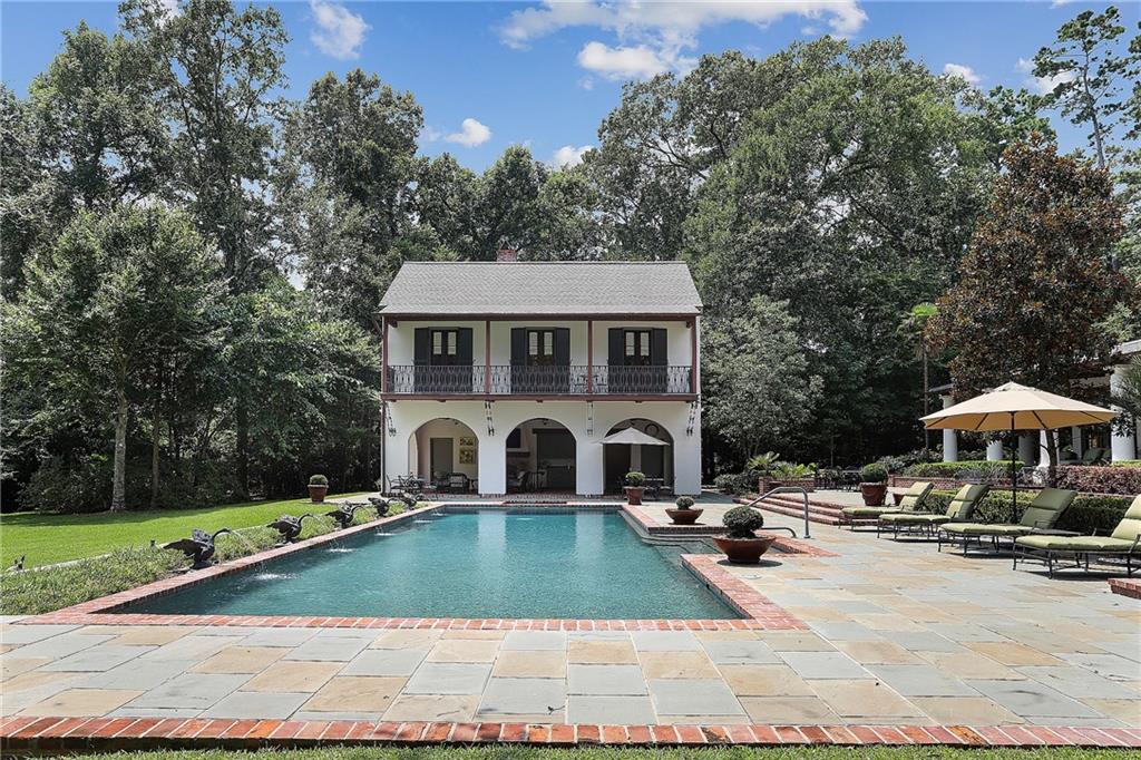 18722 LAKE HARBOUR Avenue